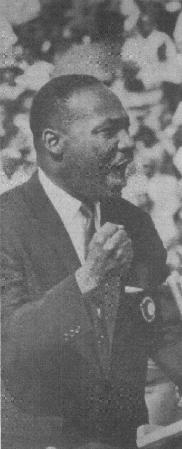 King addressing a crowd at Chicago's Soldier Field.