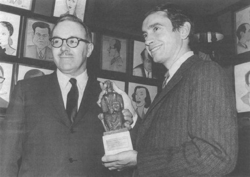 Albee receiving the Evening Standard Drama Award for Best Play of 1964, for Who's Afraid of Virginia Woolf?